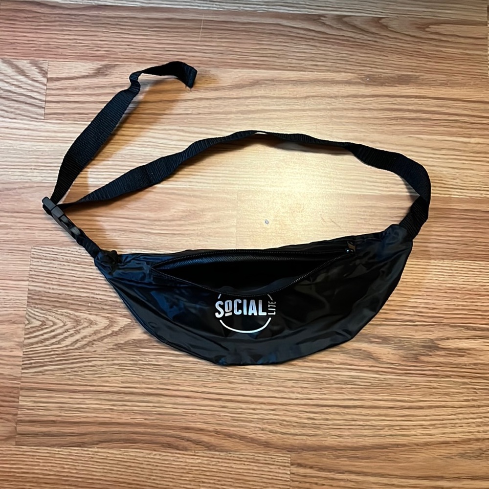 Social Lite Fanny Pack